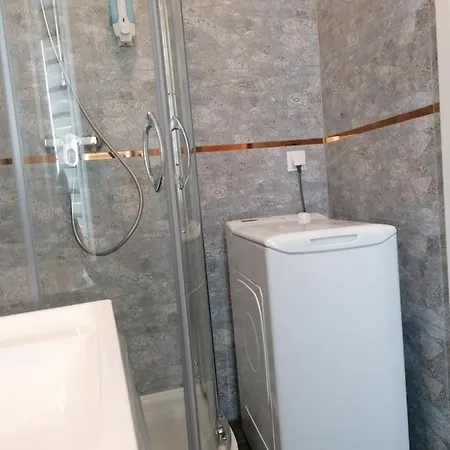 Appartement Tulip - 5 Ze Wspolna Lazienka I Kuchnia *